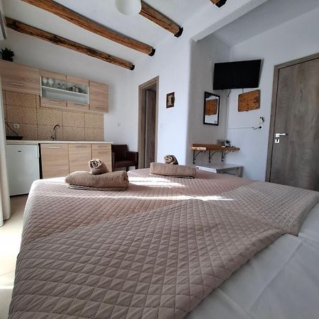Mariza Apartments -Studios 卡尼奥提 外观 照片