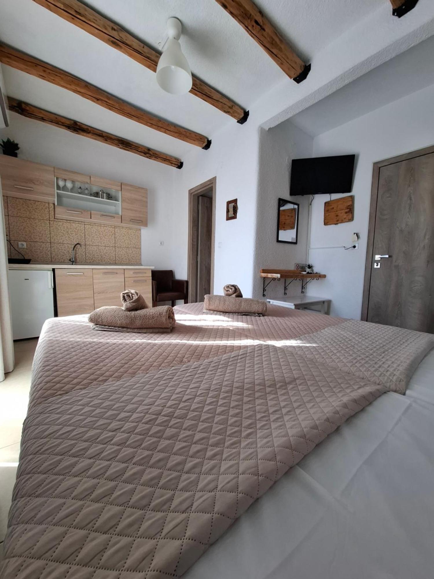 Mariza Apartments -Studios 卡尼奥提 外观 照片